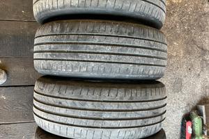 Hankook ventus prime  215/50/17