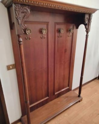 Appendiabiti in legno stile classico