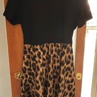 Vestito a mezze maniche leopardeto