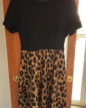 Vestito a mezze maniche leopardeto