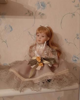 Bambola da collezione vintage