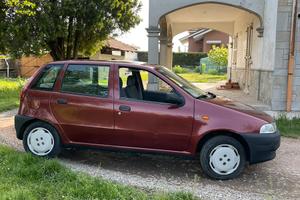 Fiat Punto 1.2 leggi annuncio