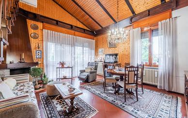 "Q.re Campetto" - SPLENDIDA VILLA BIFAMILIARE CO