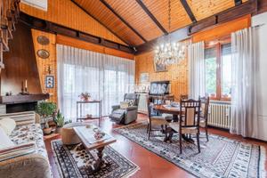 "Q.re Campetto" - SPLENDIDA VILLA BIFAMILIARE CO