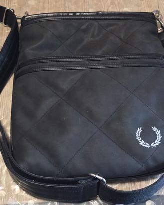 BORSA FRED PERRY