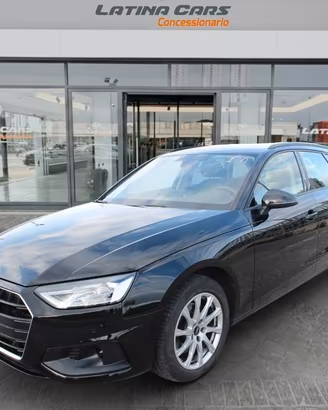 Audi A4 Avant 2.0 tdi mhev Business 136cv s-tronic