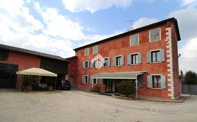 VILLA SINGOLA A CAERANO DI SAN MARCO