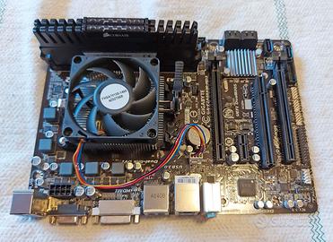 mother board GIGABYTE GA-F2A88XM +AMD A6-6400 +4GB