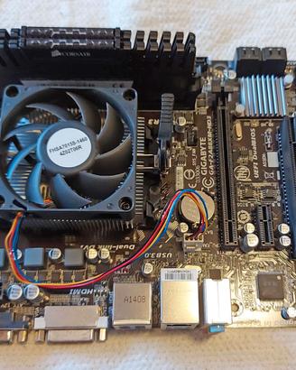mother board GIGABYTE GA-F2A88XM +AMD A6-6400 +4GB
