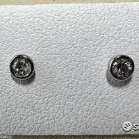 ORECCHINI PUNTO LUCE ORO 18kt. E DIAMANTI NATURALI