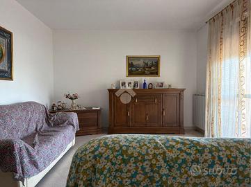 3 LOCALI A CAROVIGNO