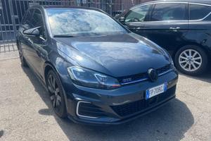 Volkswagen Golf gte 204CV DSG 5p. Executive BlueMo