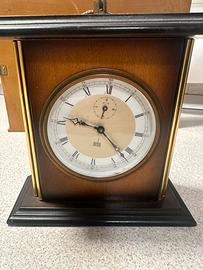 Orologio da tavolo a carica vintage funzionante