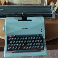 Macchina per scrivere olivetti 52