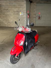 Piaggio Vespa LX 150