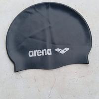 Cuffia piscina Arena nera