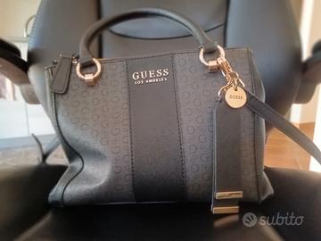 Mini bag Guess nera/antracite con dettagli oro