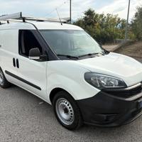 FIAT Doblò 1.4Turbo Bus. 120 All. Profess. 10.2020