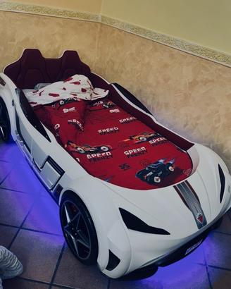Letto a macchina