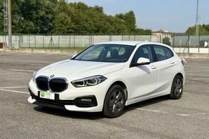 BMW 118 i 5p. Business Advantage