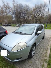 FIAT PUNTO EURO4 BENZINA NEOPATENTATI