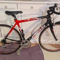 Bici in carbonio da corsa