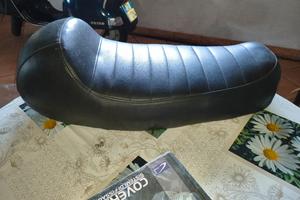 sella cafe racer d epoca  honda four