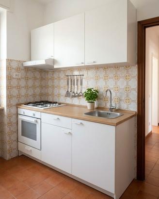 Cucina lineare IKEA completa di elettrodomestici