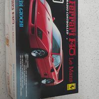 Ferrari F40 radio controllata 