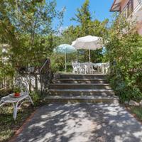 Elba marina di campo p t 7-9 ospiti con giardino