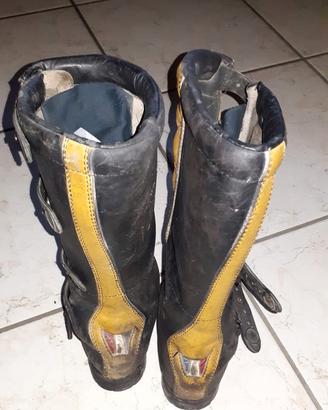 stivali da enduro