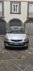 Honda Jazz 1.2 Benzina 83 CV – 2004 – 129.400 km
