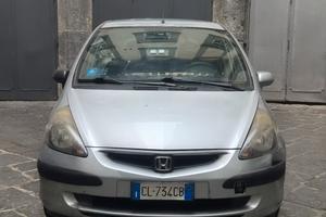 Honda Jazz 1.2 Benzina 83 CV – 2004 – 129.400 km