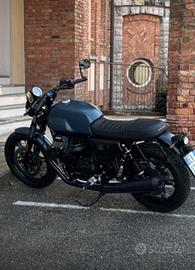 Moto Guzzi V7 STONE NIGHT PAC
