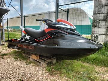 Moto d'acqua RXP 255 RS