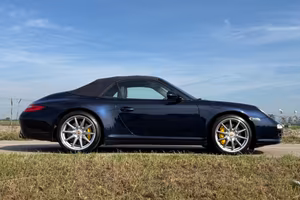 Porsche 911 997 Carrera 4S Cabriolet 385cv "STRAF