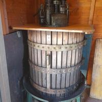 Attrezzatura per vinificazione-anche singolo pezzo