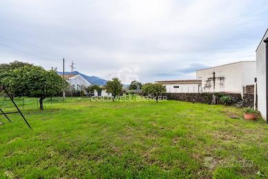 Casa indipendente - Acireale