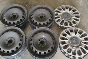  Cerchi in acciaio del 16 per Fiat 500L con