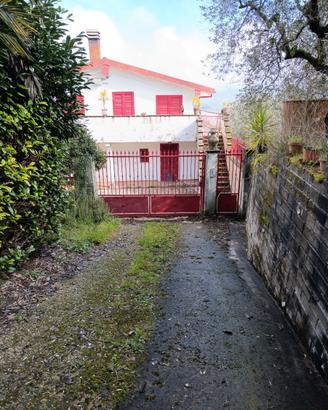 Villa da ristrutturare di 300 mq