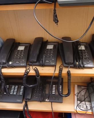 telefoni calcolatrici macchina da scrivere