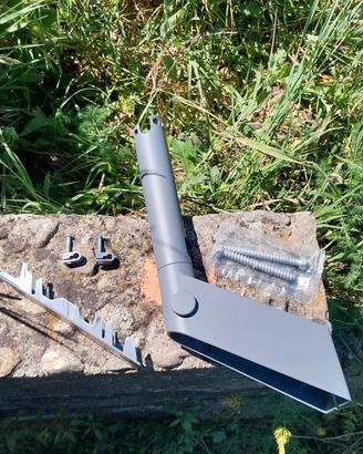 Staffa per antenna orientabile in acciaio