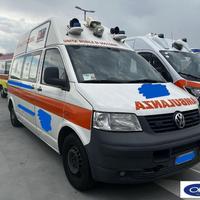 VOLKSWAGEN TRANSPORTER AMBULANZA (3681) VP