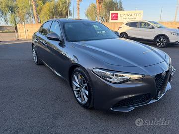Alfa Romeo Giulia 2.2 Turbodiesel 190 CV AT8 Sprin