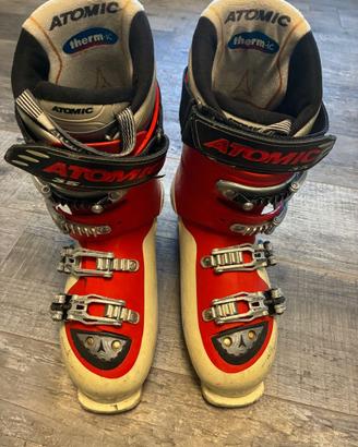 Scarponi da sci Atomic taglia 27 cm / numero 40/41