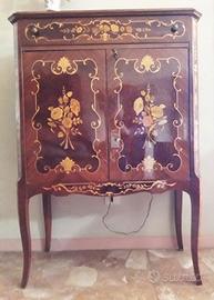 Mobile bar intarsiato