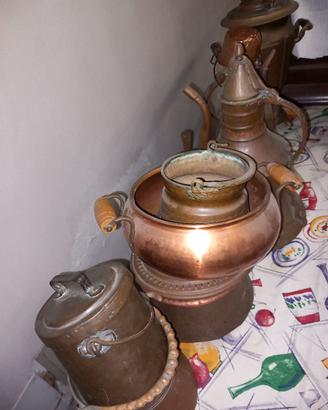 Oggetti antichi in rame