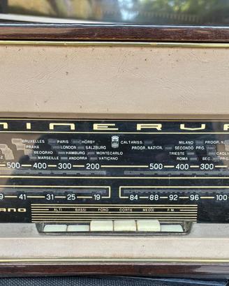📻 Minerva  – Radio Vintage