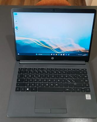 Notebook Pc Portatatile HP 240 G8 Intel i3 8Gb 256