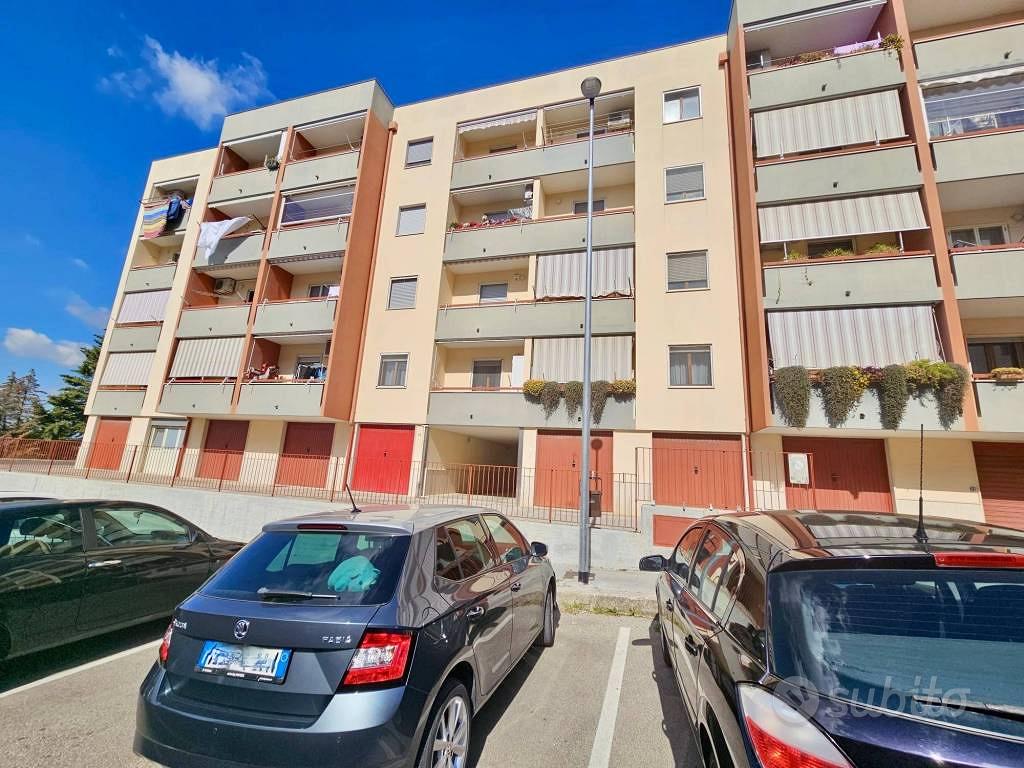 Appartamento di 110 m² con 3 locali e box auto a M